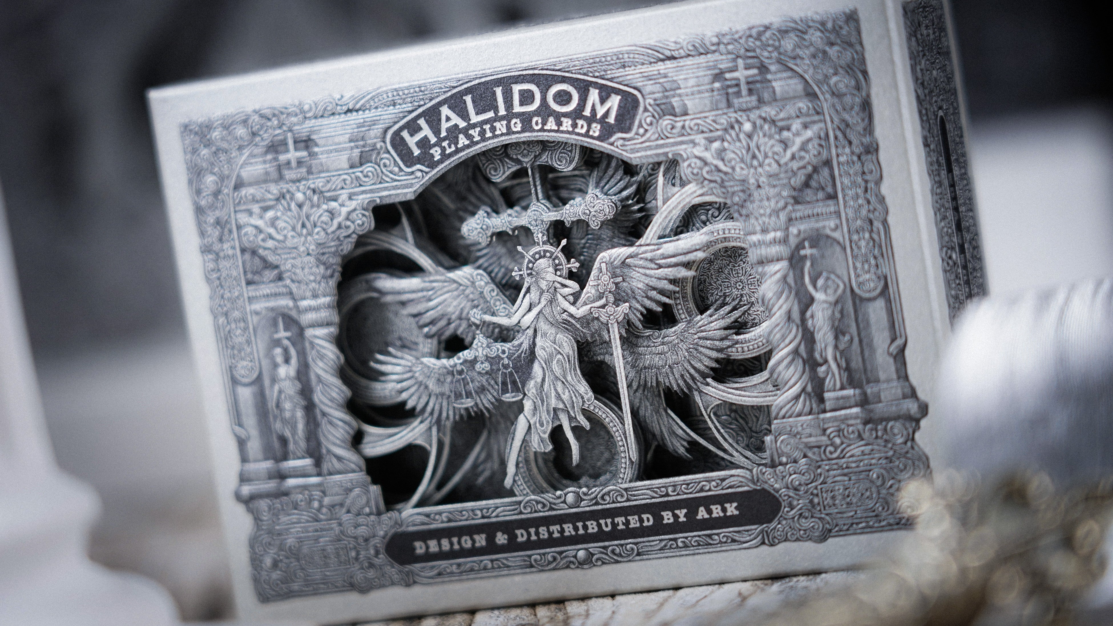 Ark Halidom Leather トランプカード Halidom Leather by Ark Playing Cards